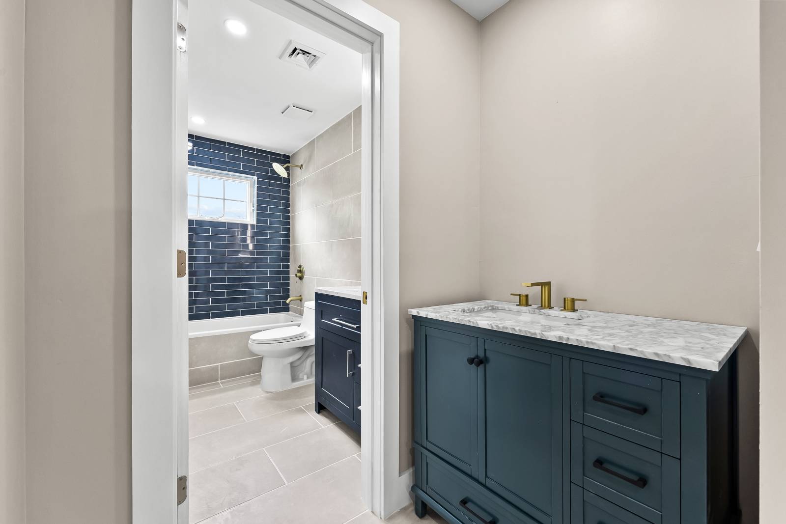 #36 photo, 311 Lyon St, Valley Stream , NY 11580