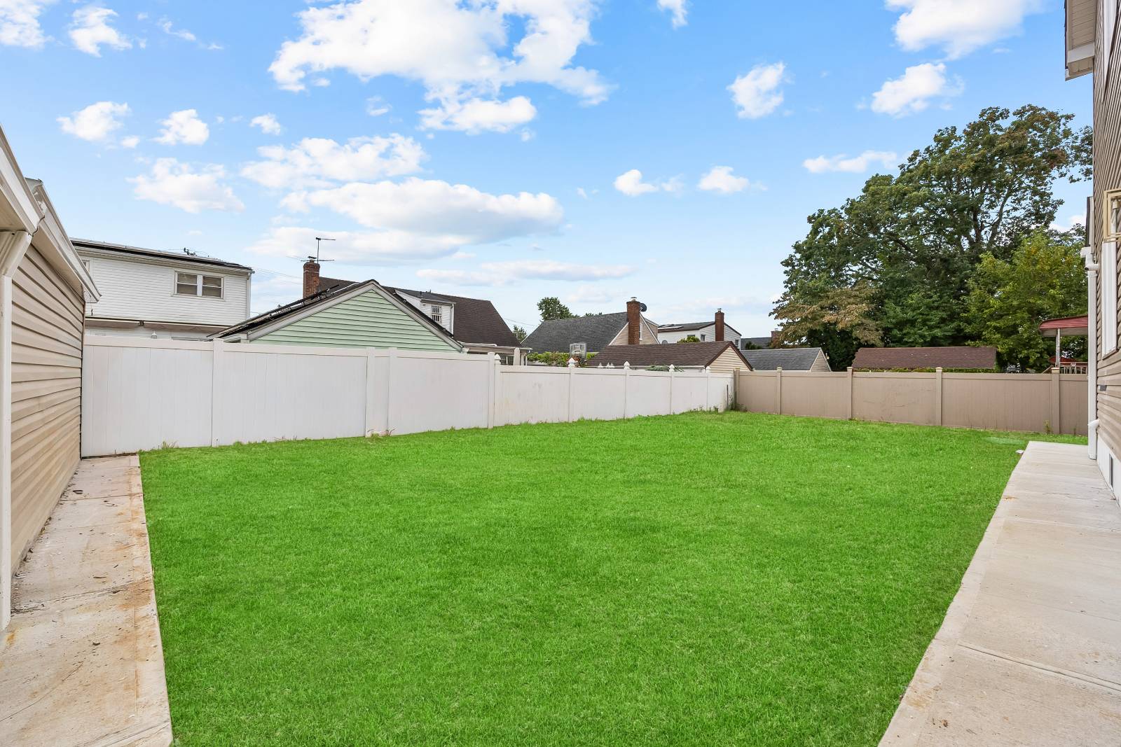 #45 photo, 311 Lyon St, Valley Stream , NY 11580