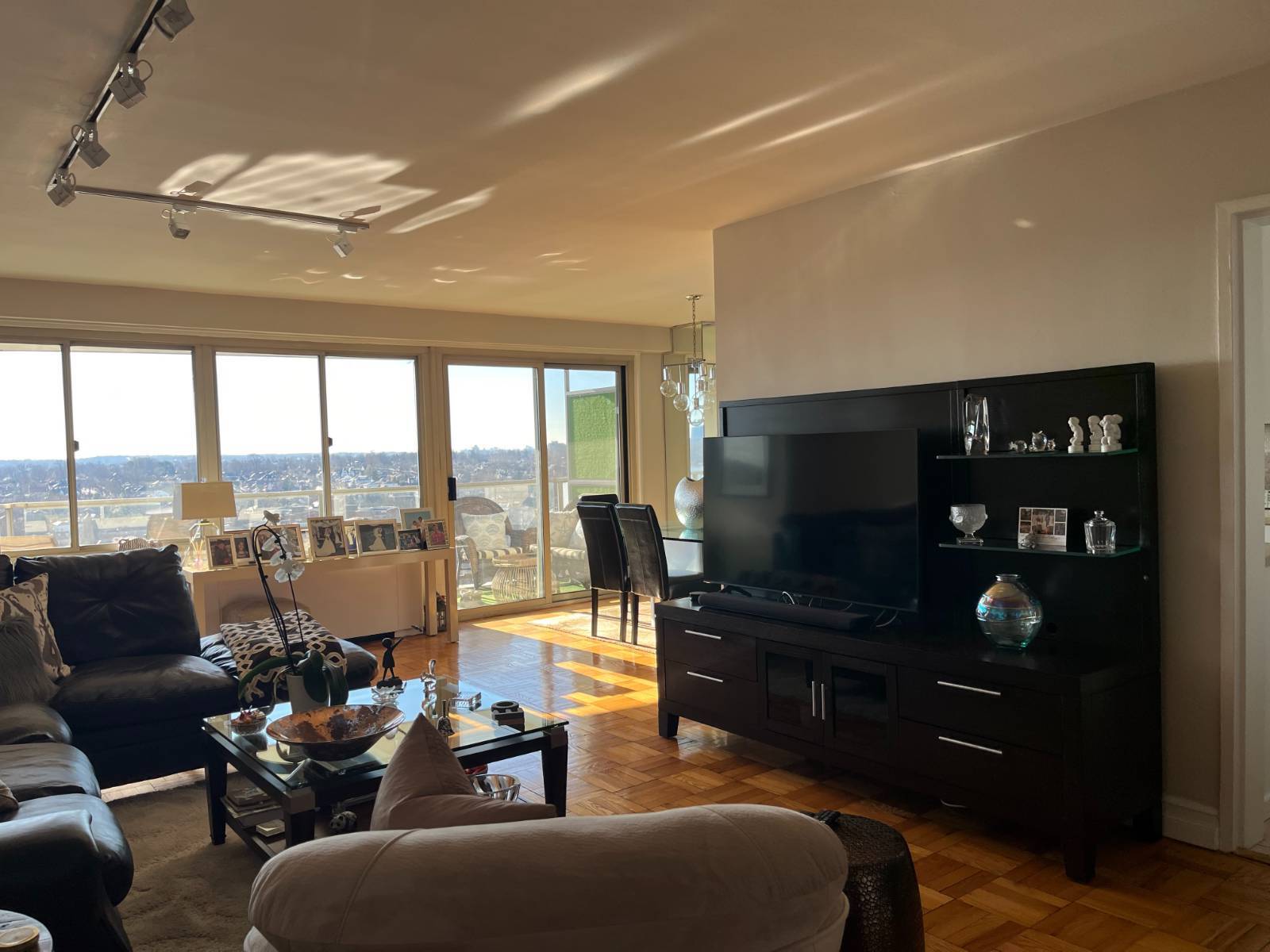 #3 photo, 18-15 215th street, #15D, クイーンズ区 Bayside , NY 11360