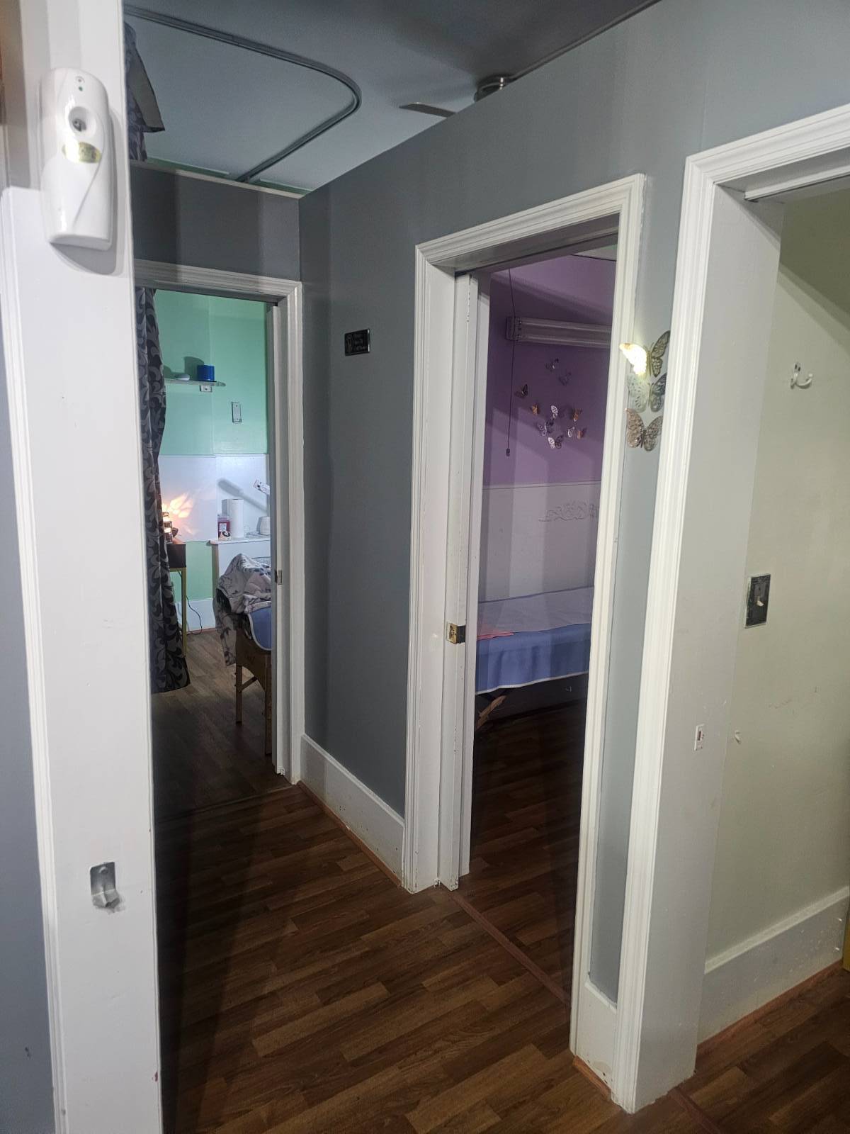 #11 photo, 266 West 23rd Street, New York , NY 10011