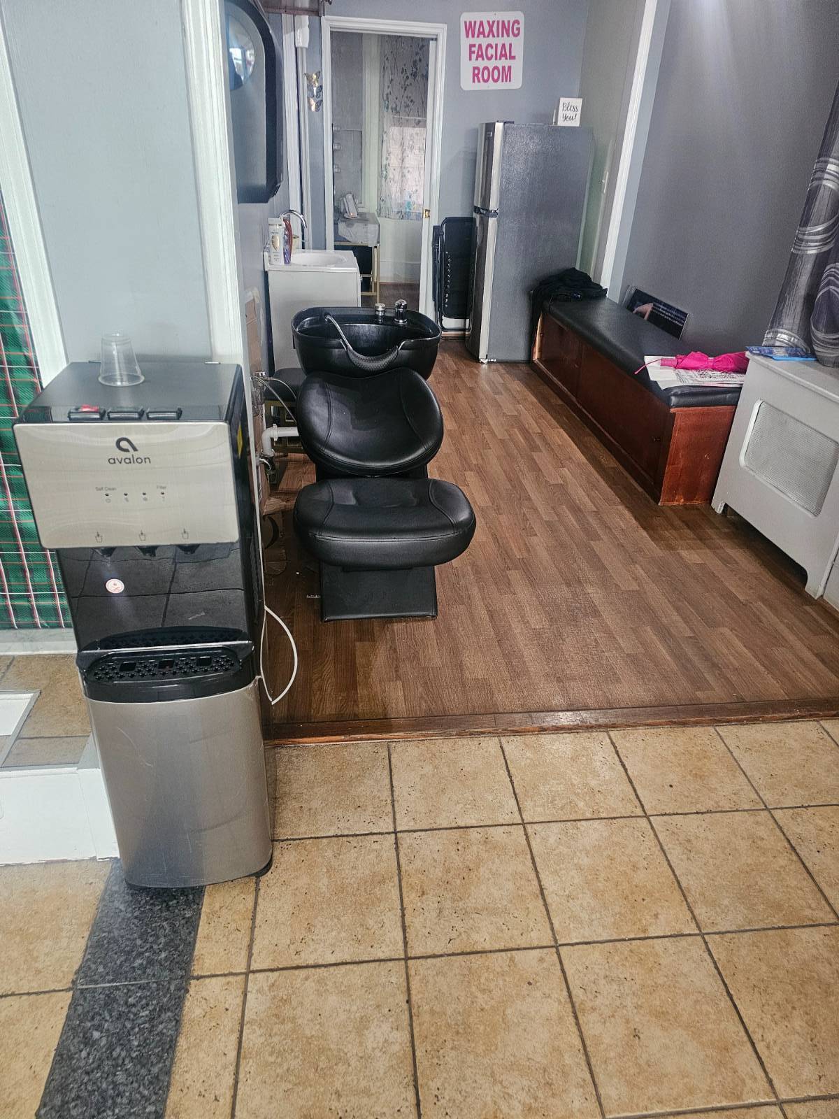 #5 photo, 266 West 23rd Street, New York , NY 10011