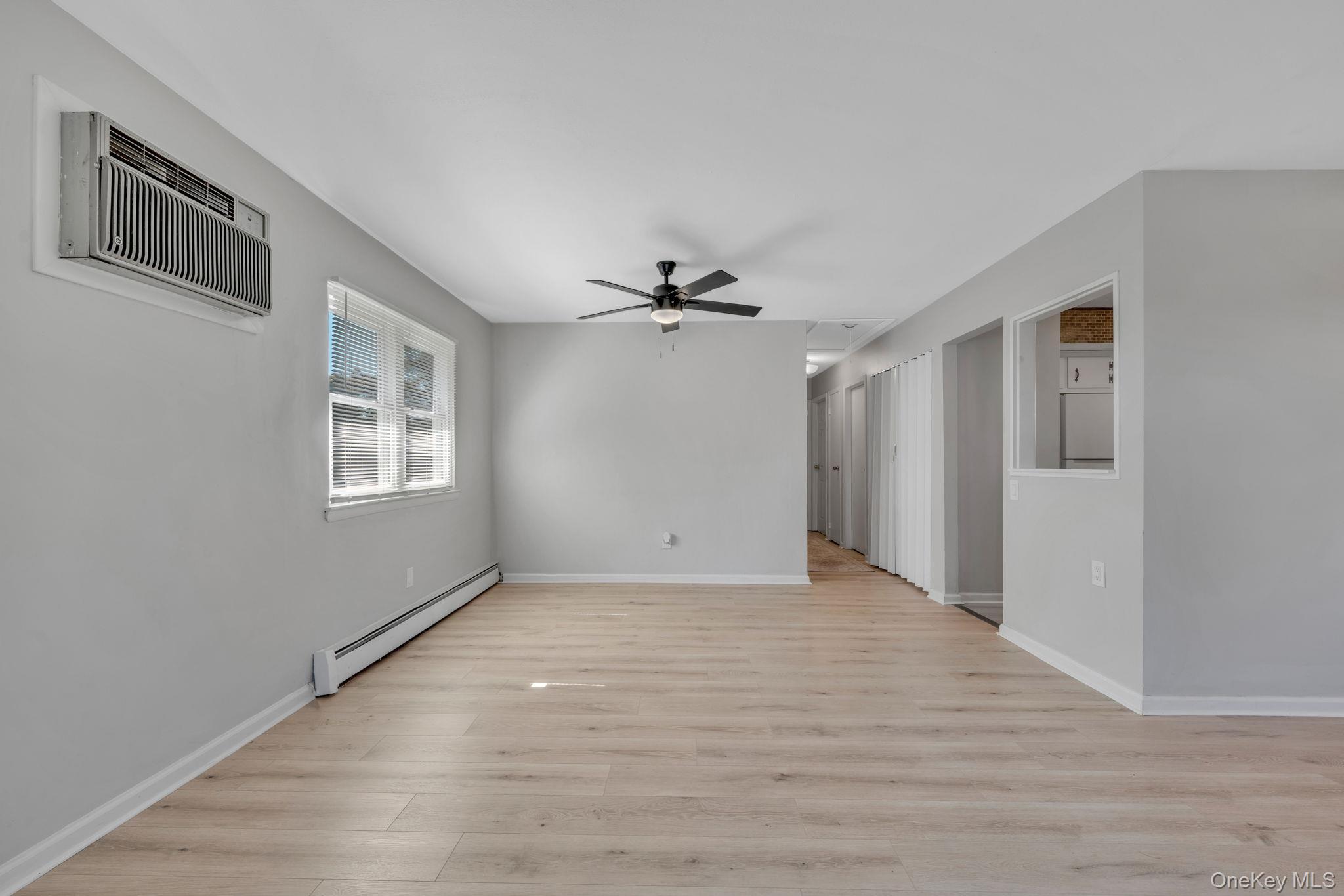 #8 photo, 6 Bonny Drive, Mastic , NY 11950