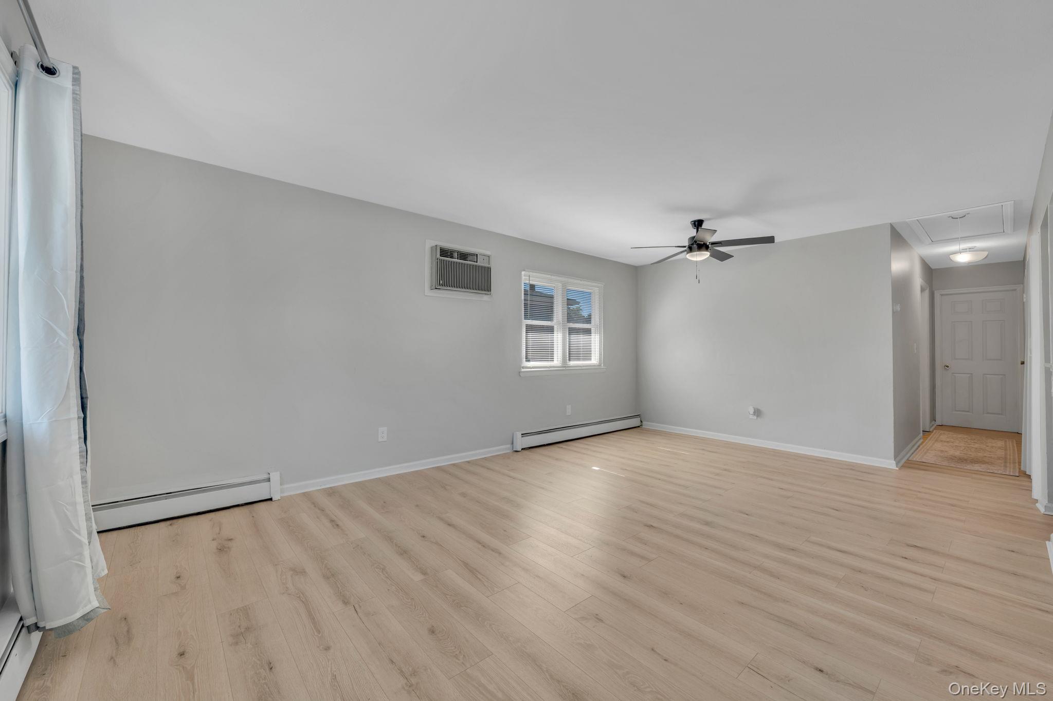 #9 photo, 6 Bonny Drive, Mastic , NY 11950