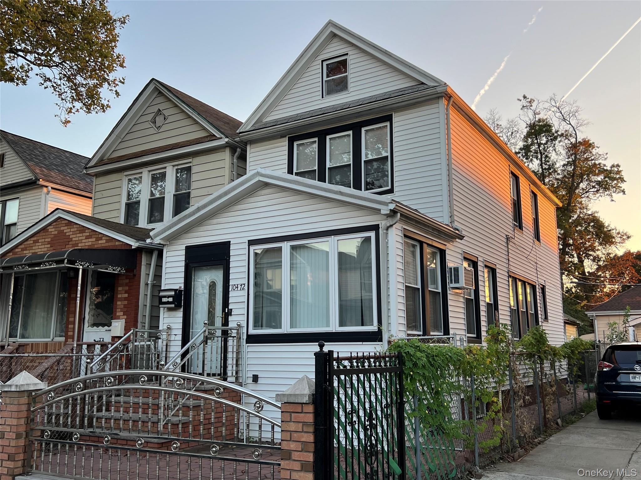 #1 photo, 10472 127th Street, Richmond Hill , NY 11419