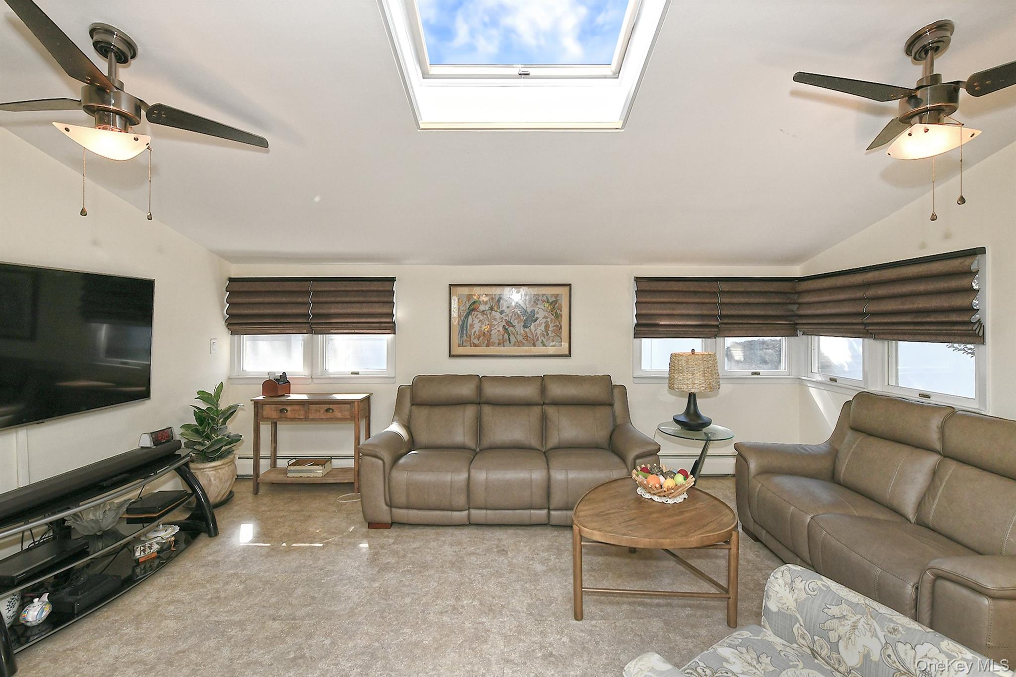 #6 photo, 114 Twig Lane, ナッソー郡 Levittown , NY 11756