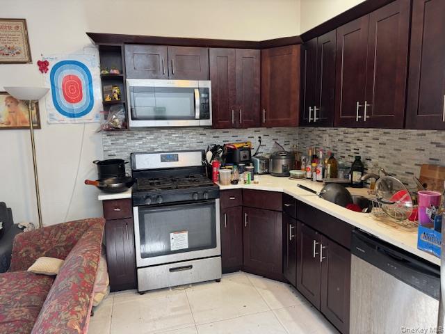 #3 photo, 186 Howard Avenue, Brooklyn , NY 11233