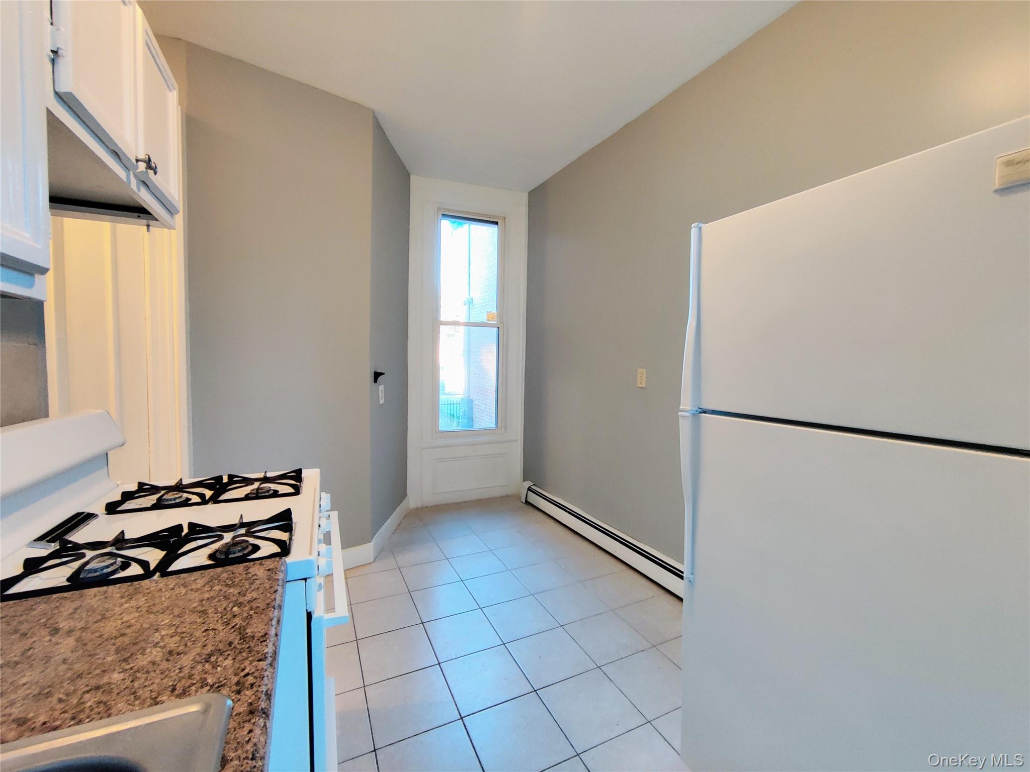 #11 photo, 20 Noxon Street, Poughkeepsie , NY 12601