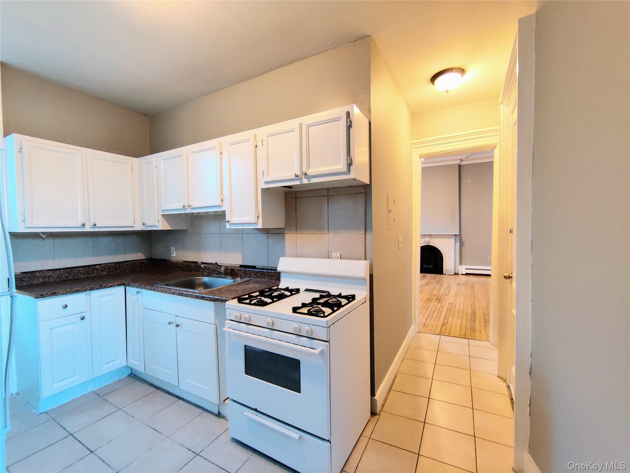 #14 photo, 20 Noxon Street, Poughkeepsie , NY 12601