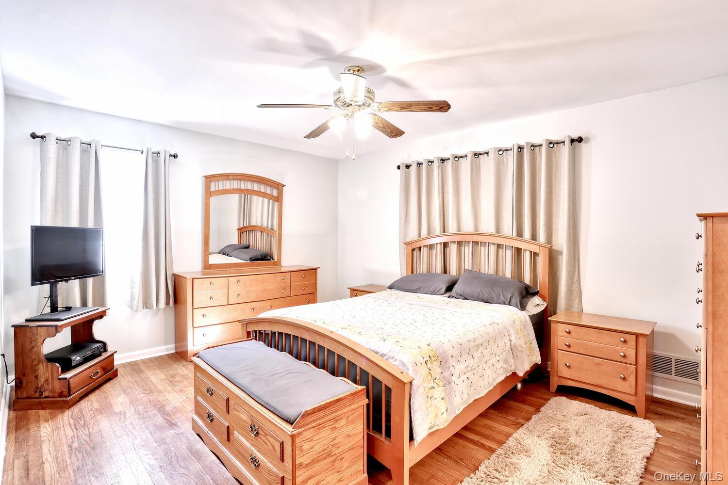 #18 photo, 41 Woodland Drive, Suffern , NY 10901