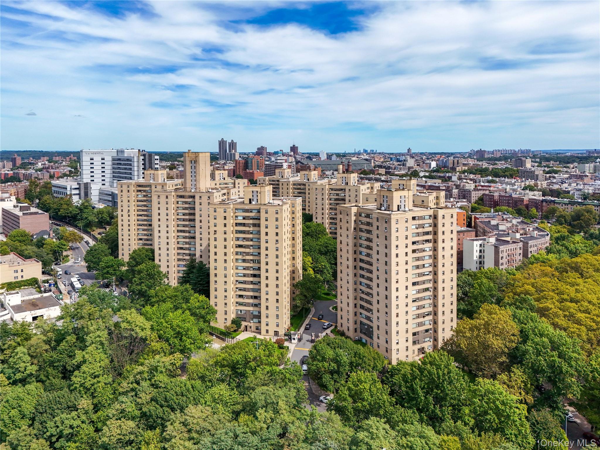 #20 photo, 3 Fordham Hill Oval, ブロンクス区 Bronx , NY 10468