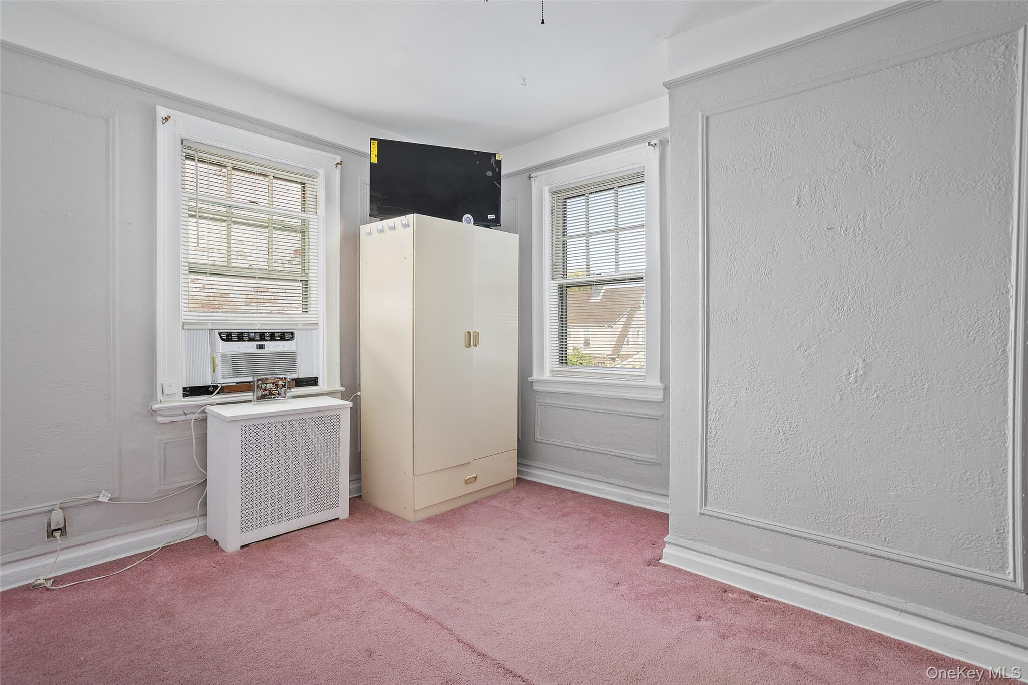 #18 photo, 2316 Laconia Avenue, Bronx , NY 10469