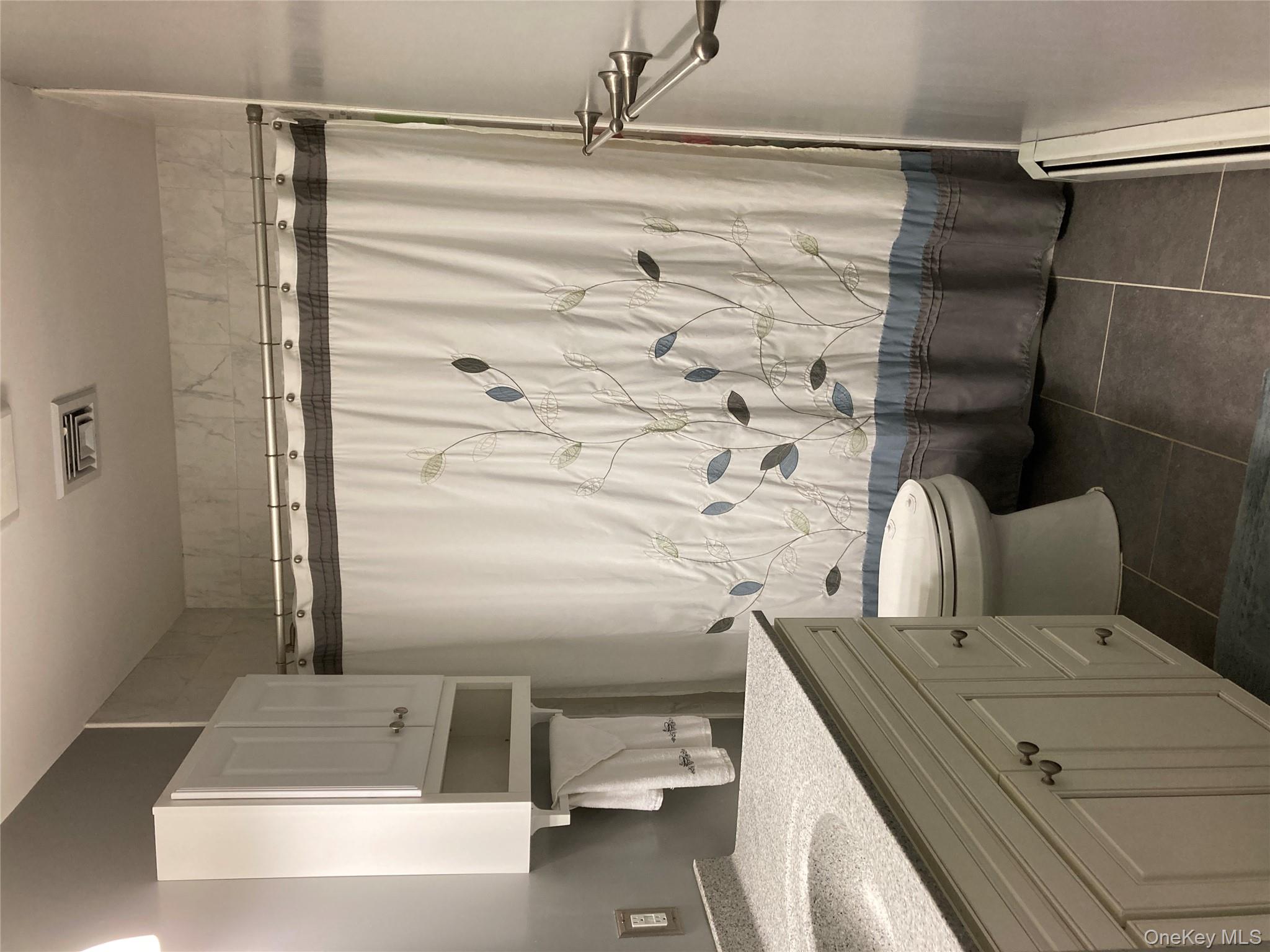 #20 photo, 6 Hemlock Lane, Thiells , NY 10984