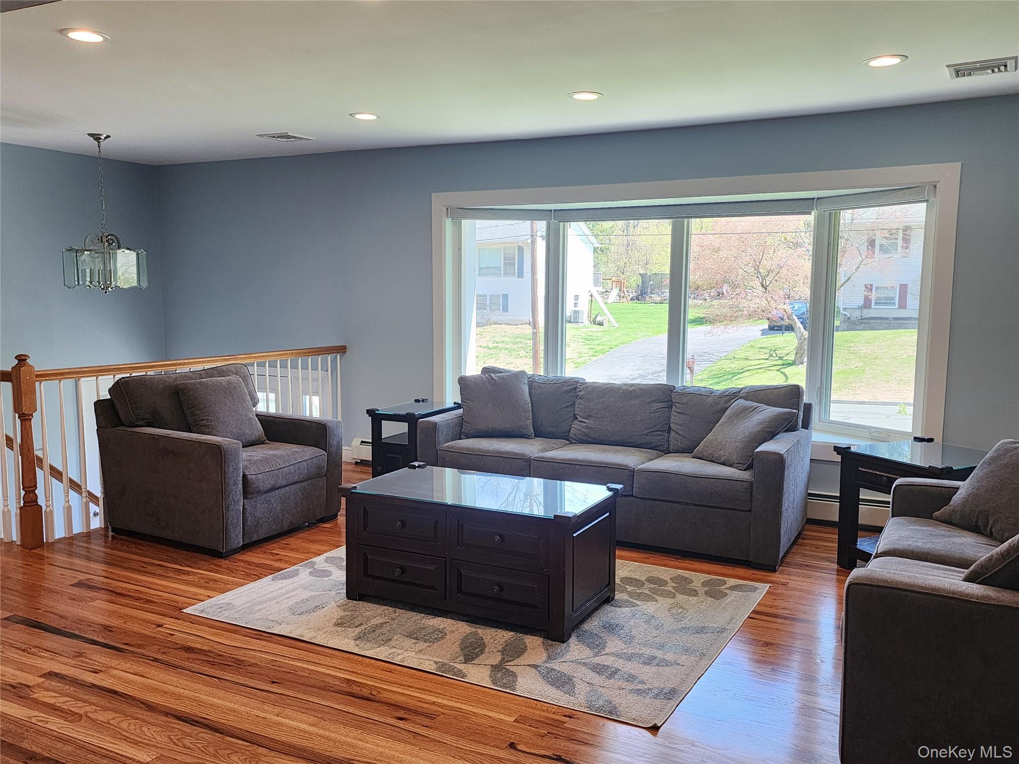 #6 photo, 6 Hemlock Lane, Thiells , NY 10984