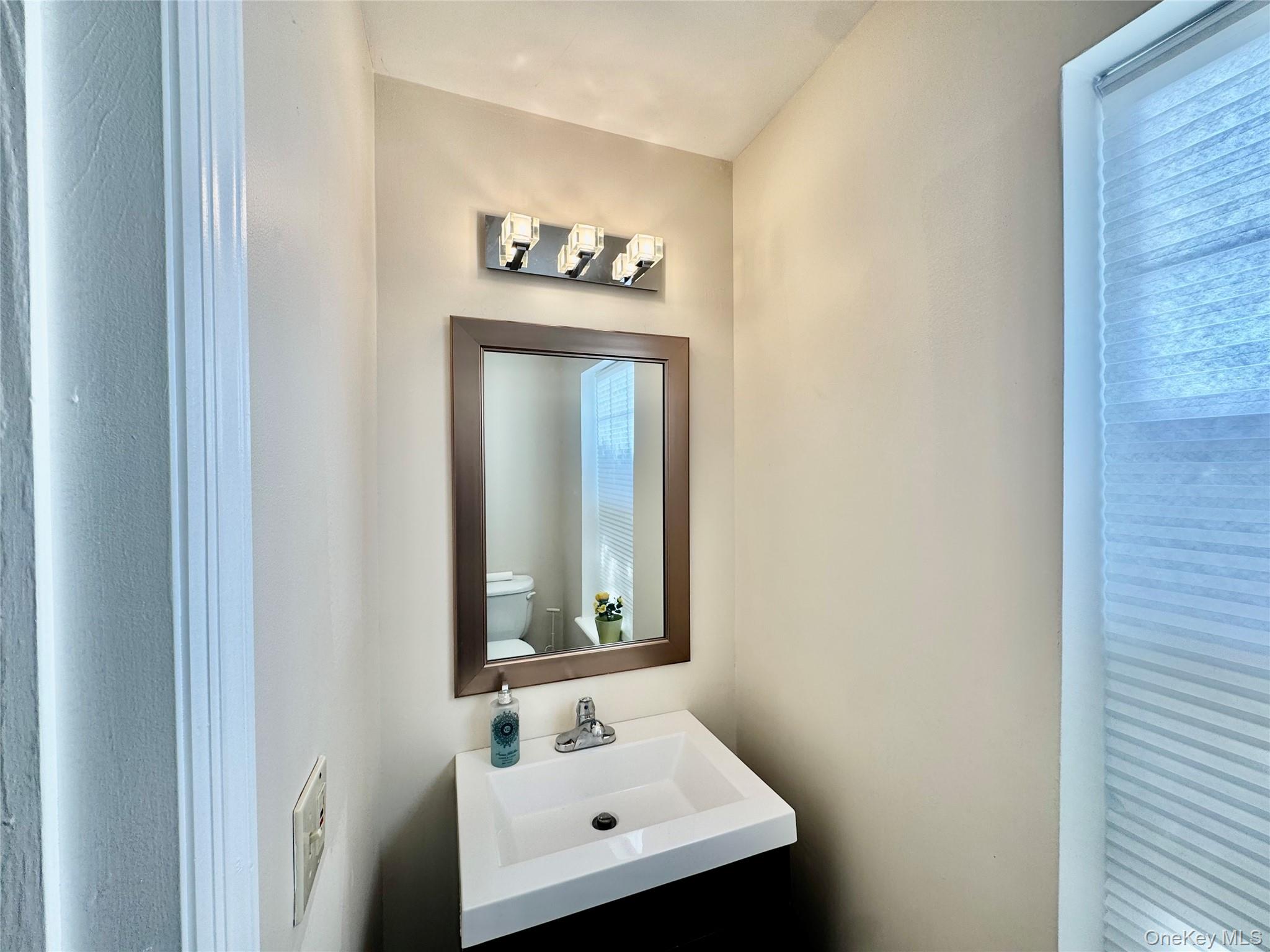 #11 photo, 24 Kent Court, Middletown , NY 10940