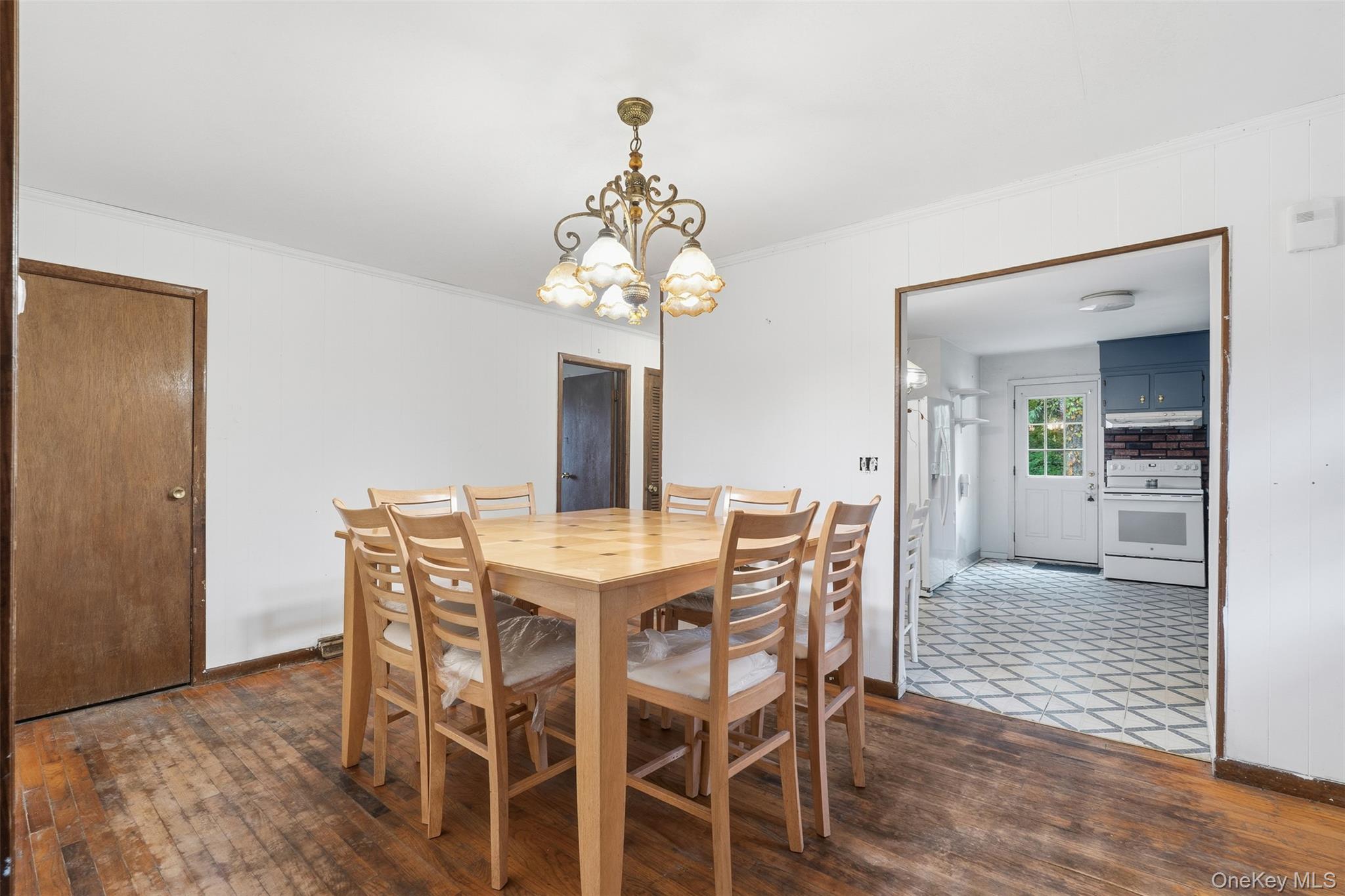 #8 photo, 137 Overlook Drive, Mahopac , NY 10541