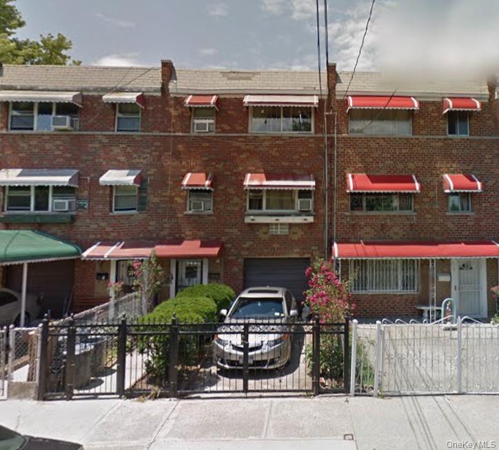 #1 photo, 517 Underhill Avenue, Bronx , NY 10473