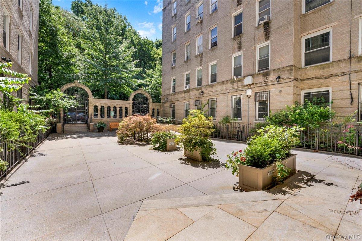 #14 photo, 811 Walton Avenue, Bronx , NY 10451