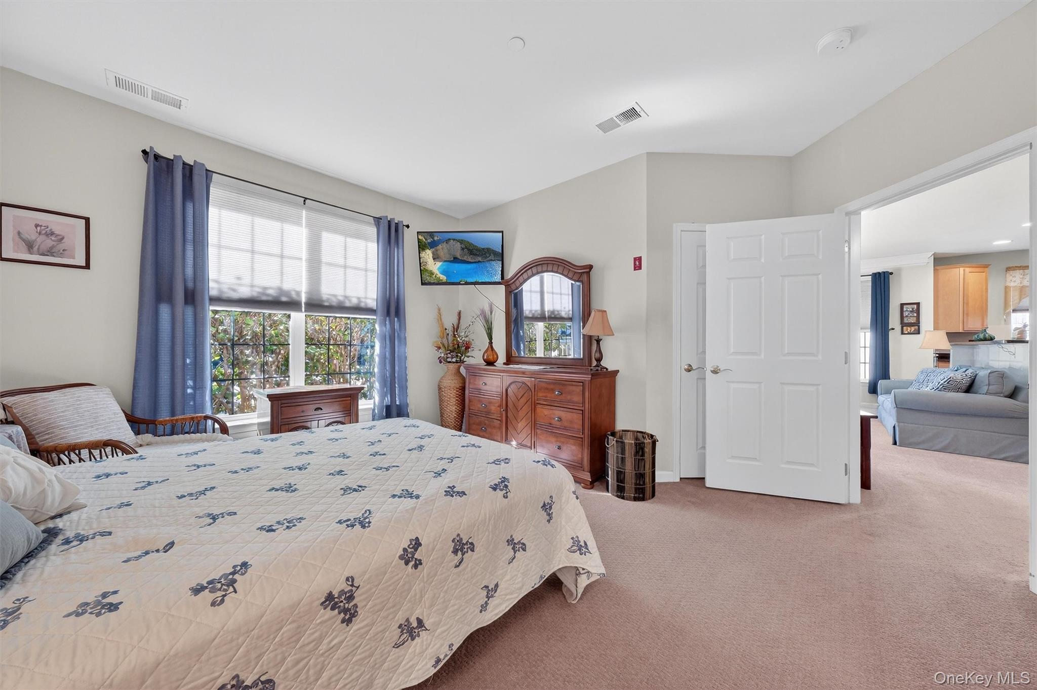 #9 photo, 1307 Saratoga Lane, Fishkill , NY 12524