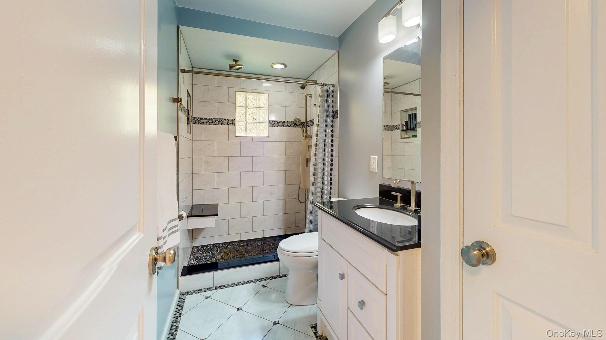 #18 photo, 174 Smithtown Road, Fishkill , NY 12524