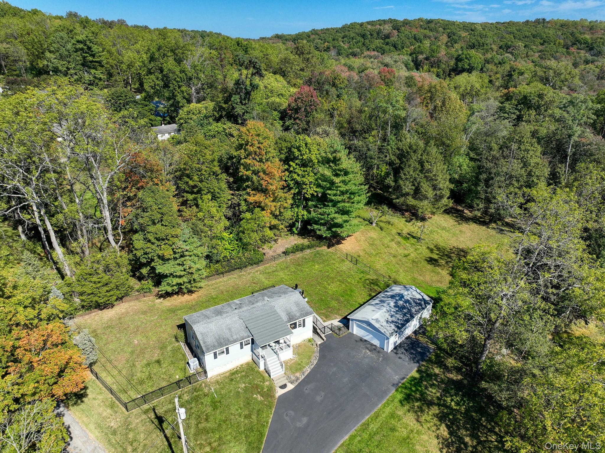 #4 photo, 174 Smithtown Road, Fishkill , NY 12524