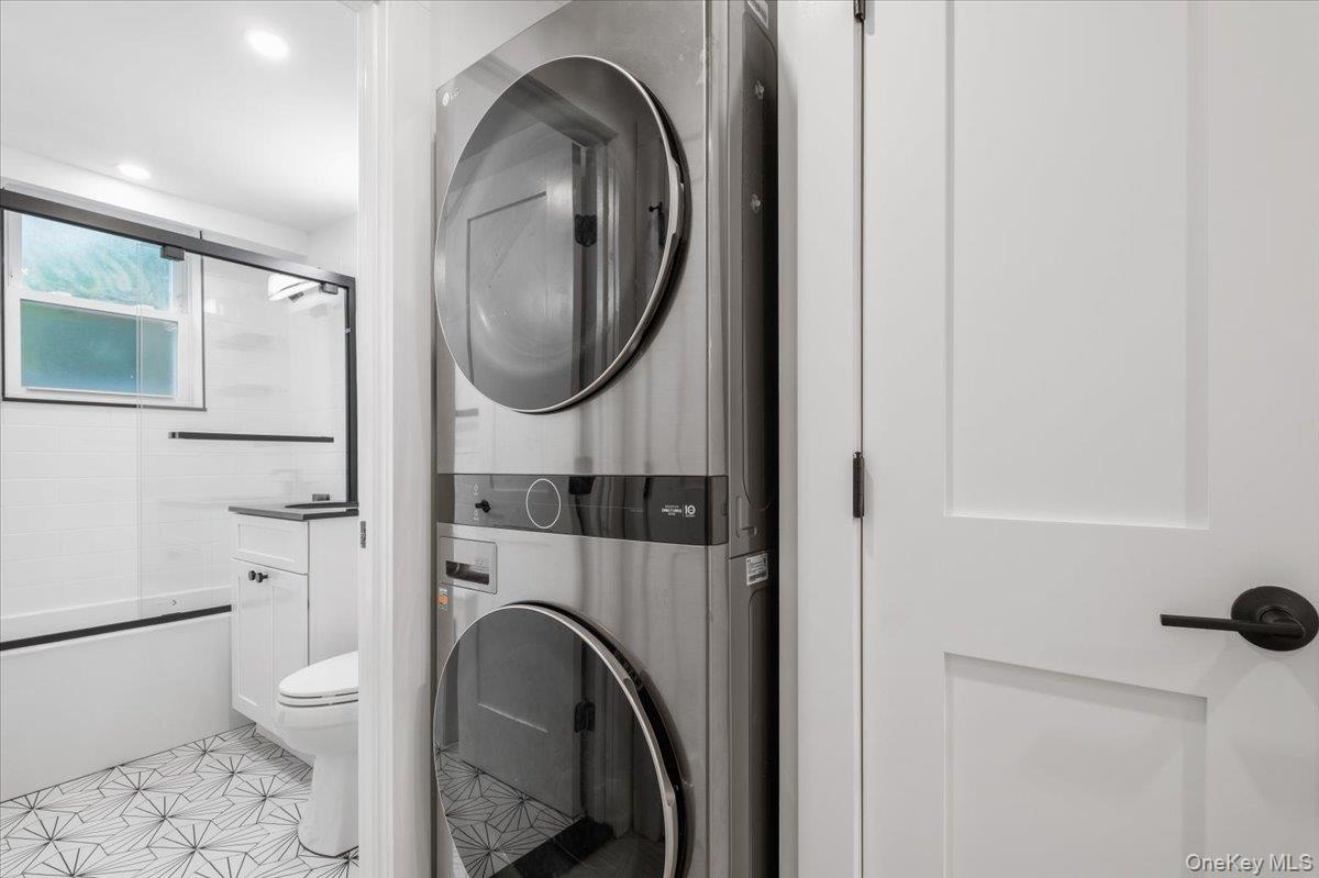 #10 photo, 643 Pelham Road, New Rochelle , NY 10805