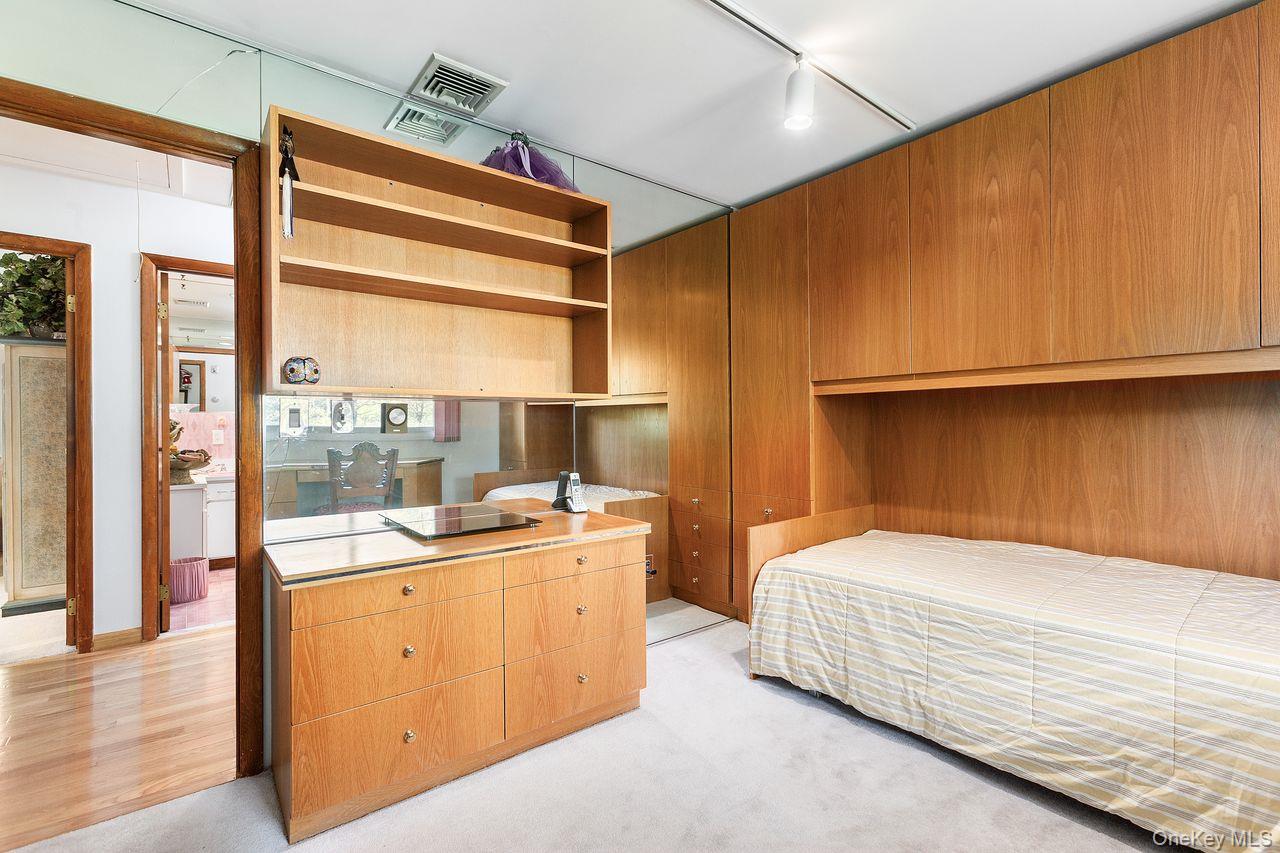 #20 photo, 5 Crescent Lane, Putnam Valley , NY 10579