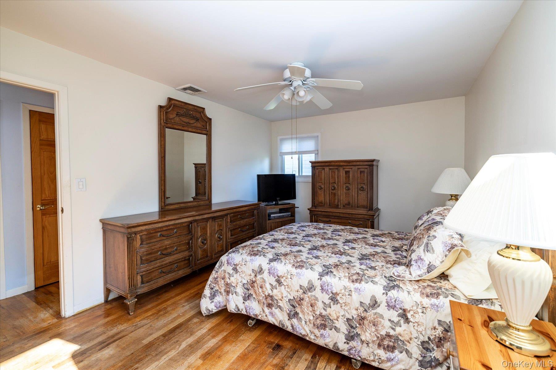 #15 photo, 33 Starks Place, ナッソー郡 Lynbrook , NY 11563