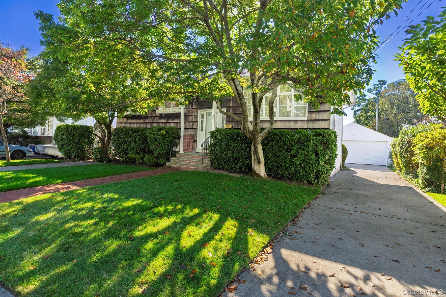 #2 photo, 33 Starks Place, ナッソー郡 Lynbrook , NY 11563