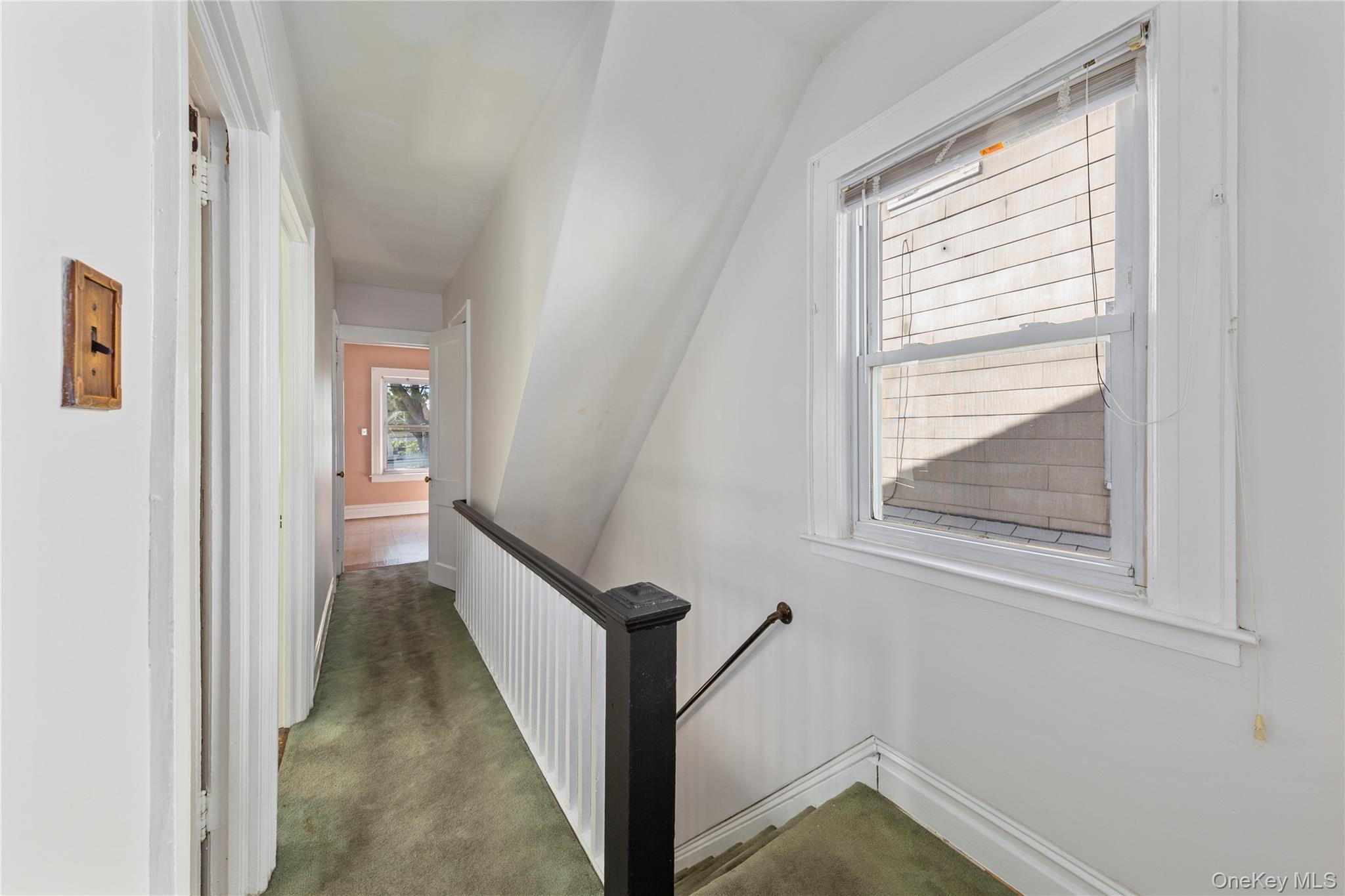 #12 photo, 9037 180th Street, クイーンズ区 Jamaica , NY 11432