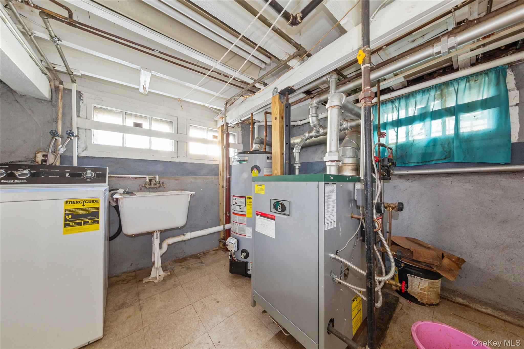 #19 photo, 9037 180th Street, クイーンズ区 Jamaica , NY 11432