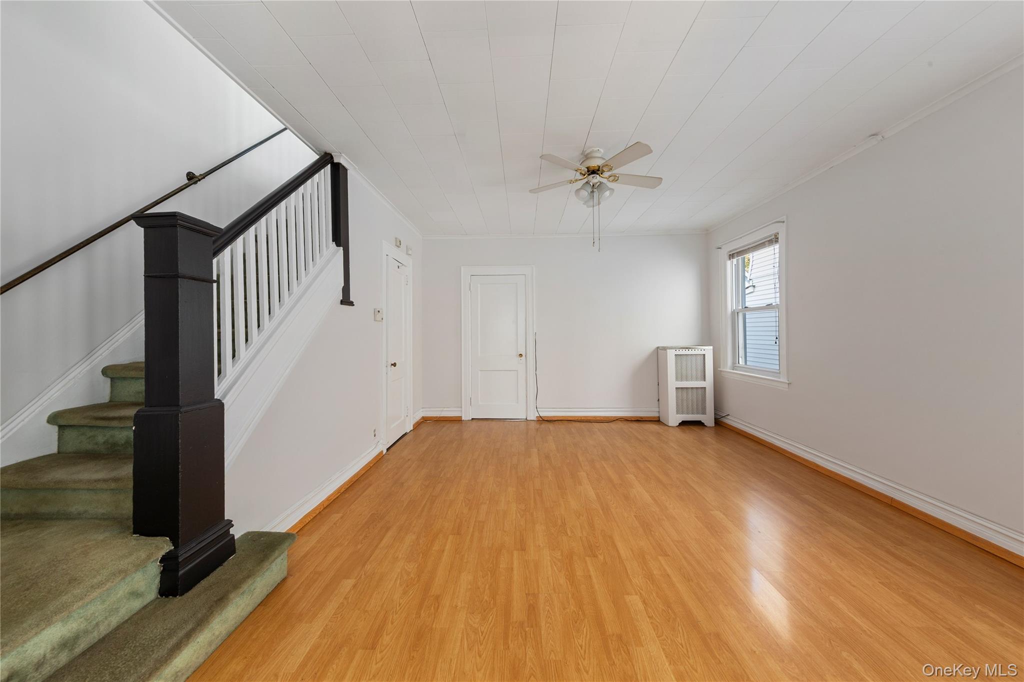 #4 photo, 9037 180th Street, クイーンズ区 Jamaica , NY 11432