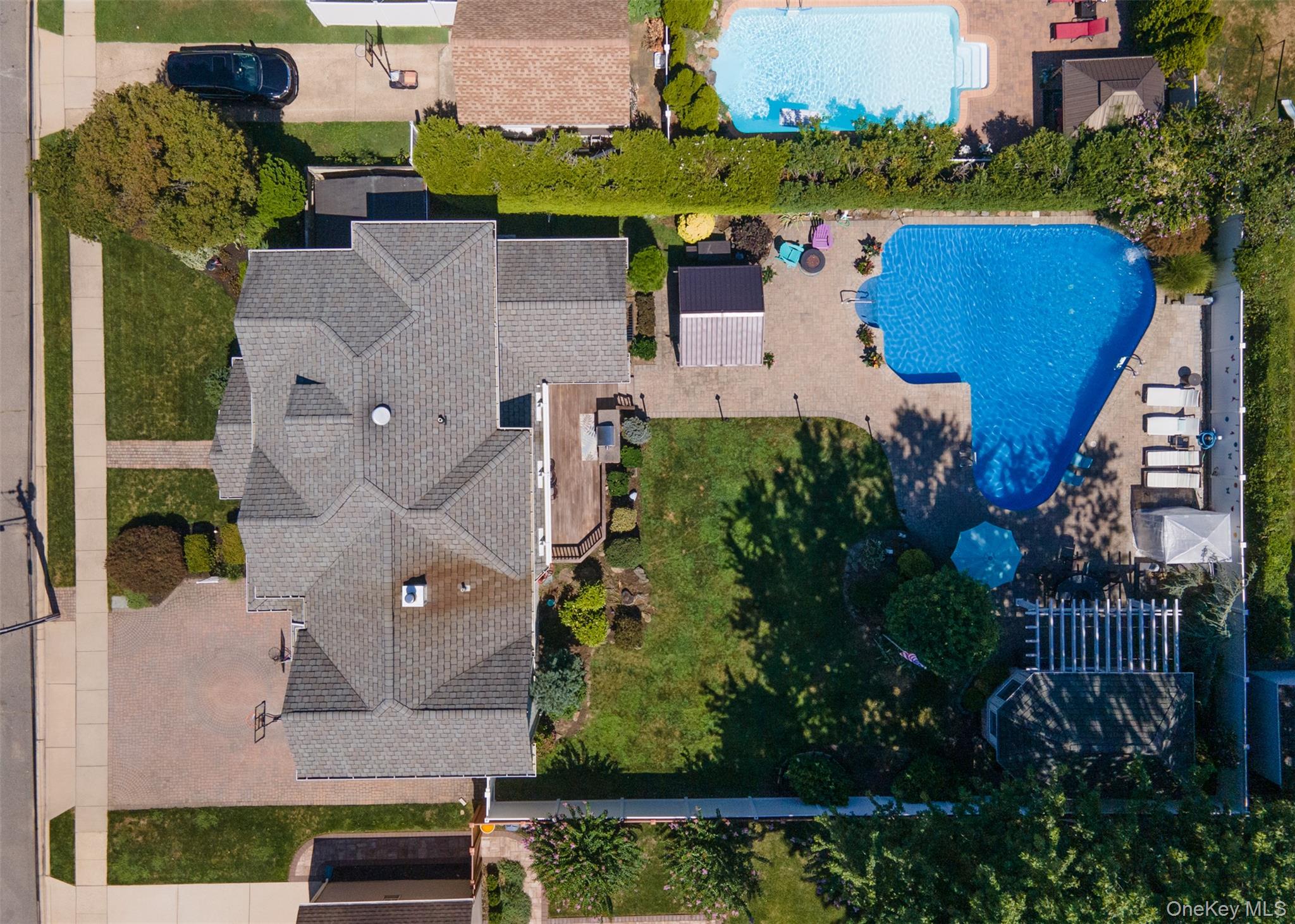 #2 photo, 74 Broadway, Bethpage , NY 11714