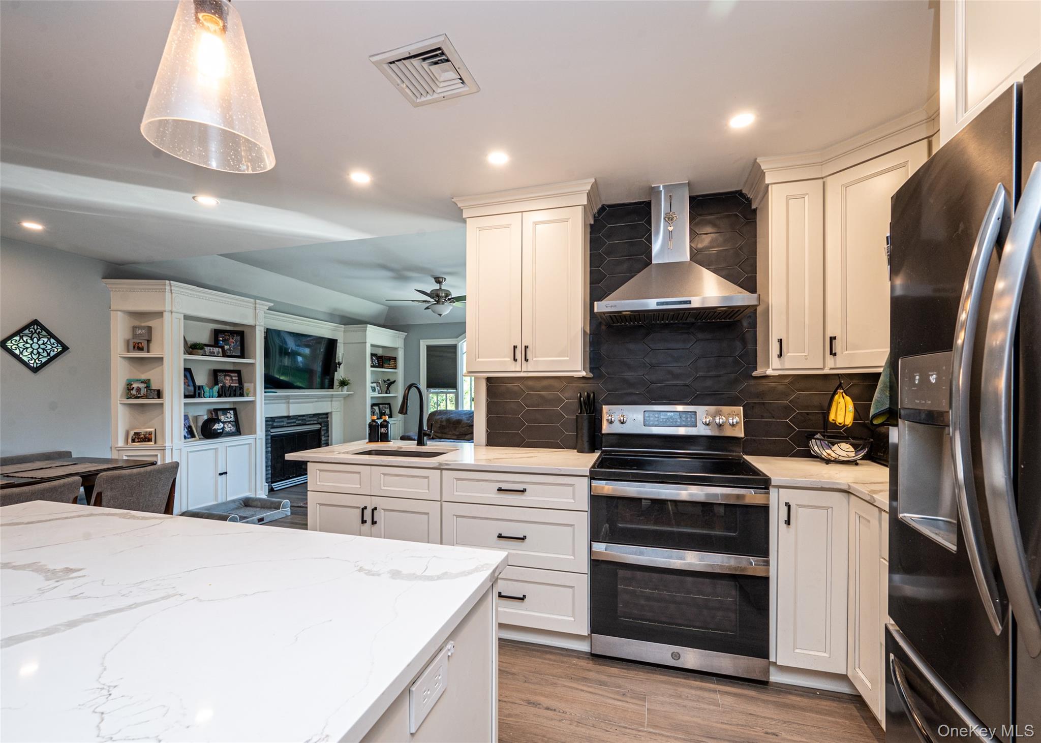 #6 photo, 74 Broadway, Bethpage , NY 11714