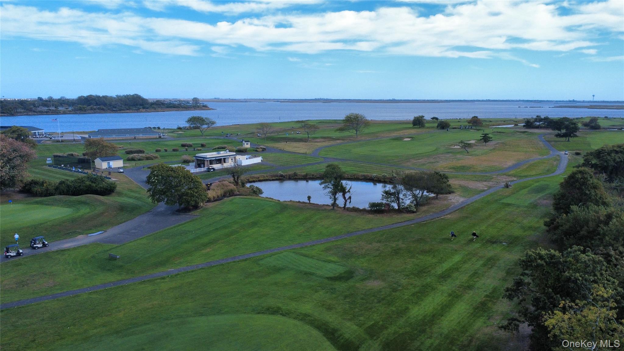 #6 photo, 487 Links Drive, Oceanside , NY 11572