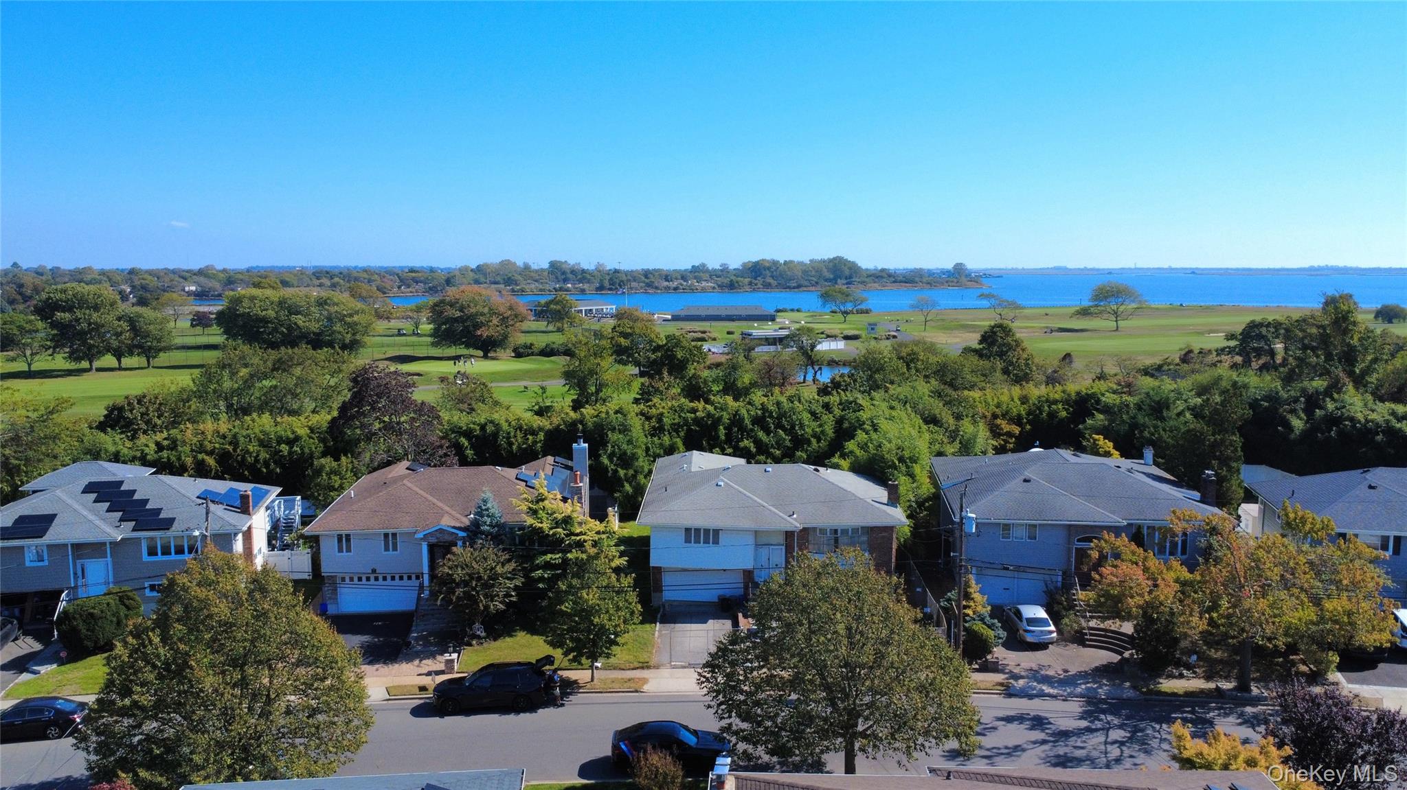 #8 photo, 487 Links Drive, Oceanside , NY 11572