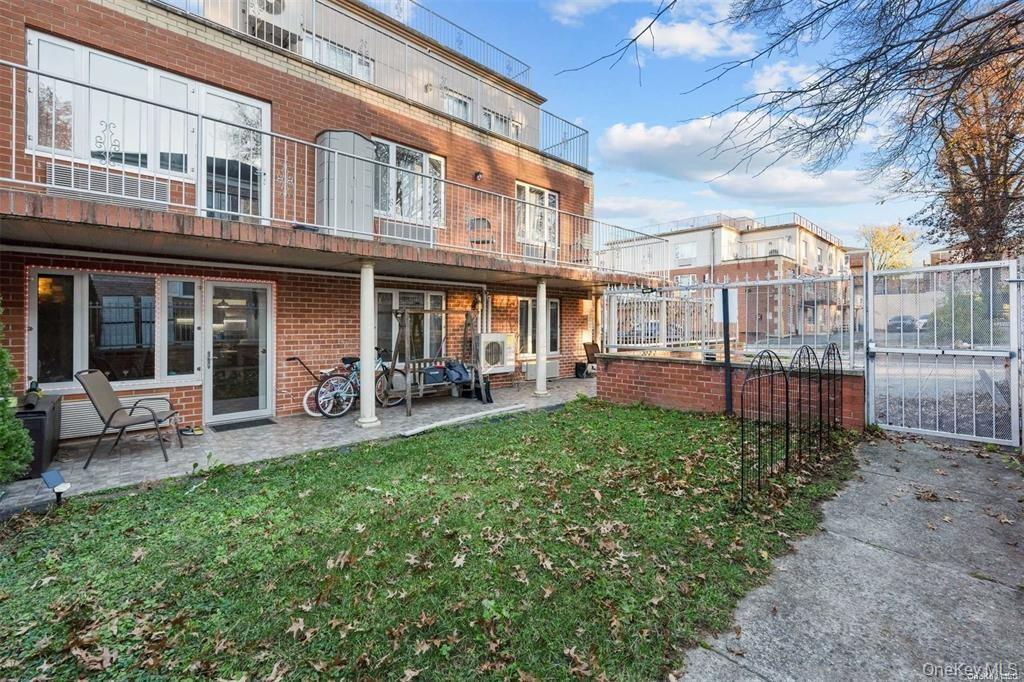 #10 photo, 64-34 Grand Central Parkway, クイーンズ区 Forest Hills , NY 11375