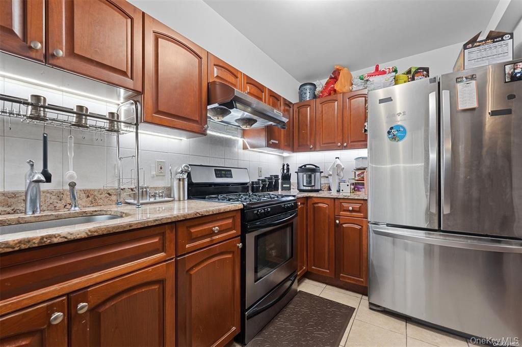 #3 photo, 64-34 Grand Central Parkway, クイーンズ区 Forest Hills , NY 11375