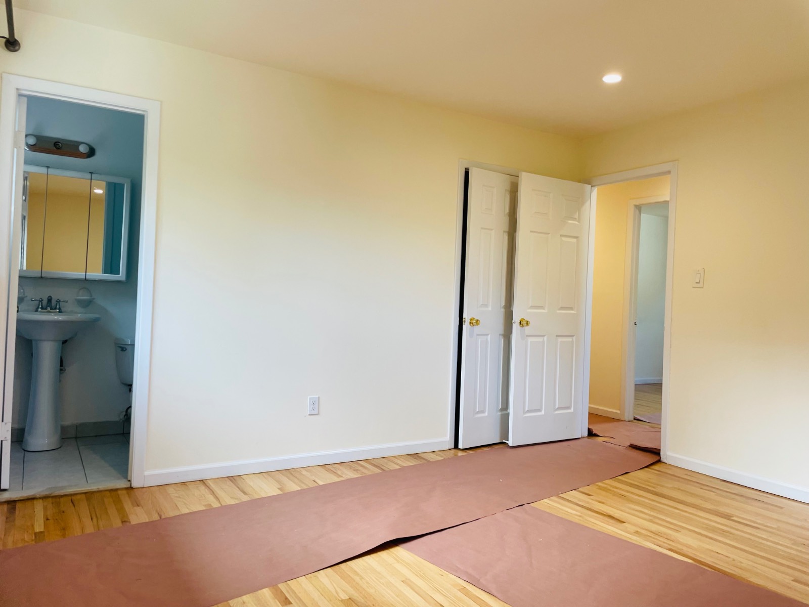 #10 photo, 18 William St, Glen Cove , NY 11542