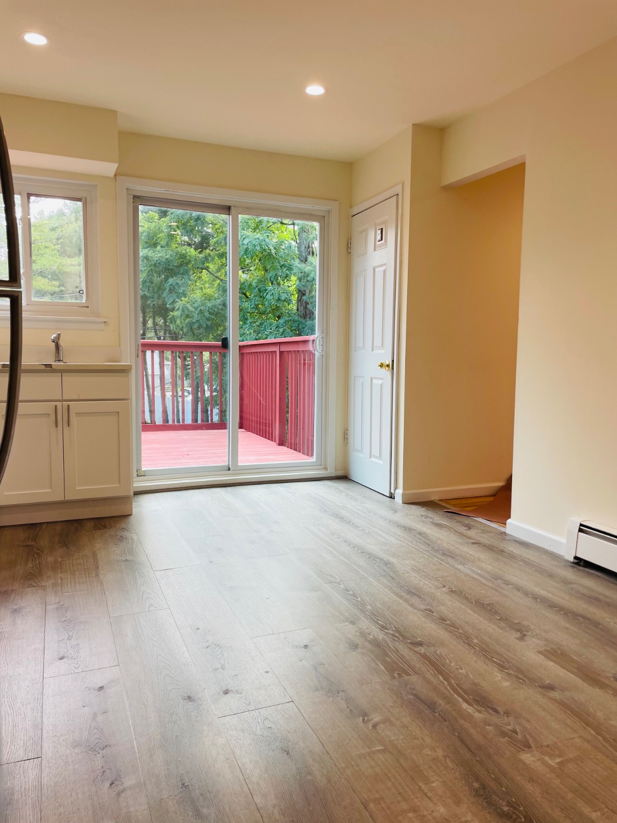 #4 photo, 18 William St, Glen Cove , NY 11542