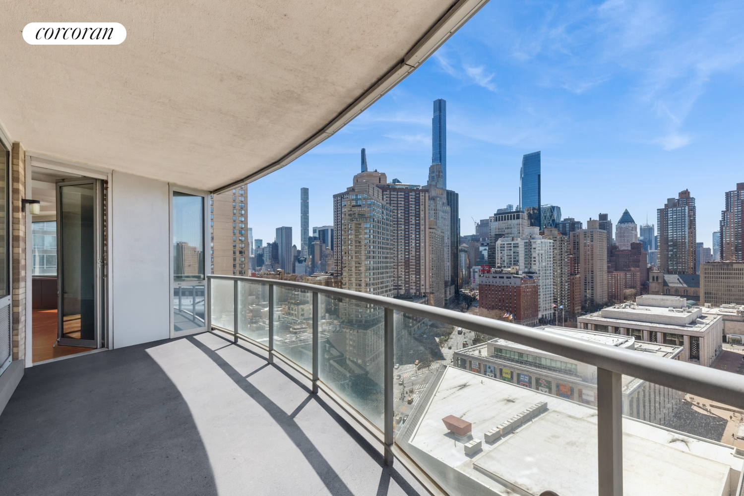 #9 photo, 1965 BROADWAY, マンハッタン Lincoln Square , NY 10023