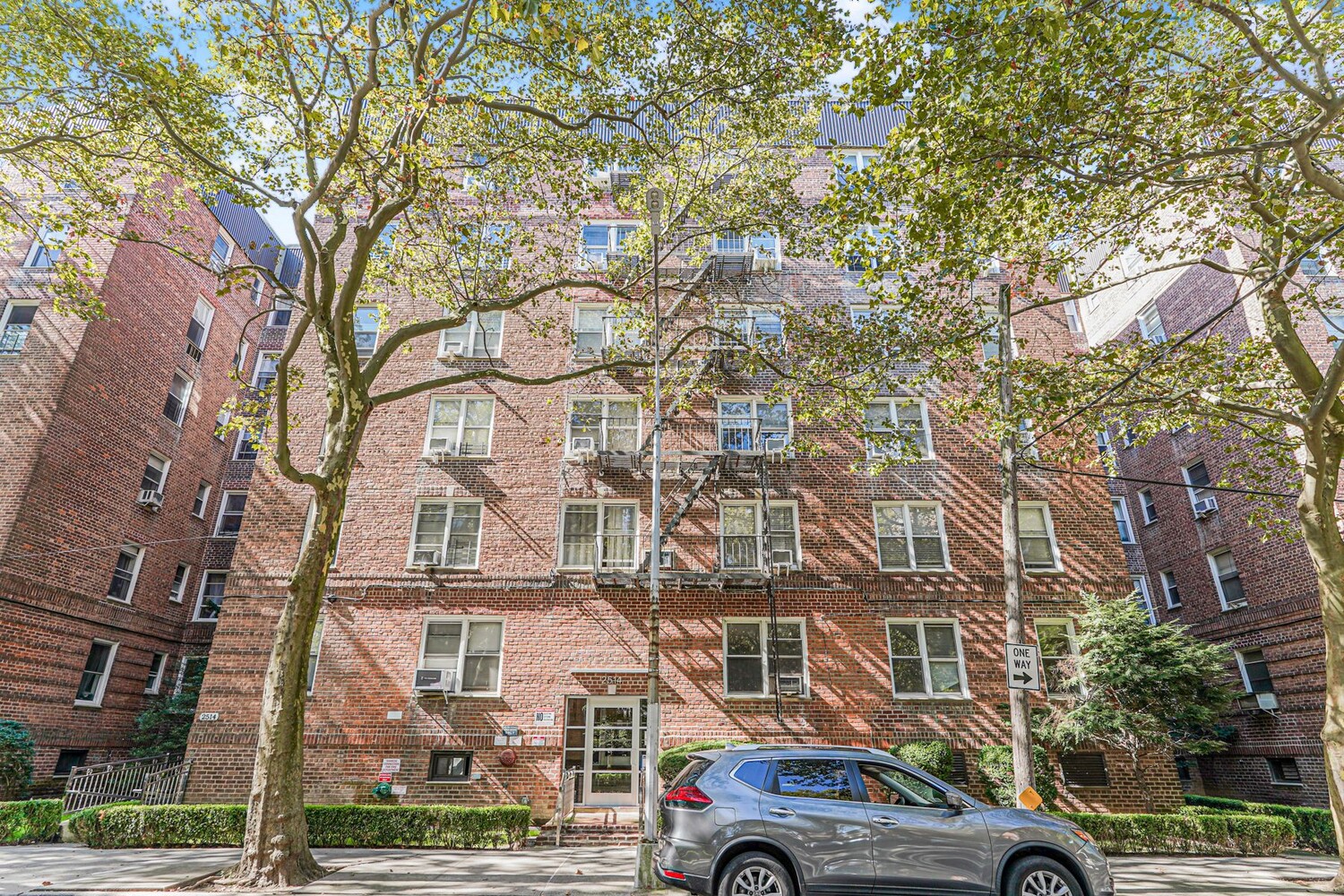 #14 photo, 2514 E 7TH Street, Sheepshead Bay , NY 11235