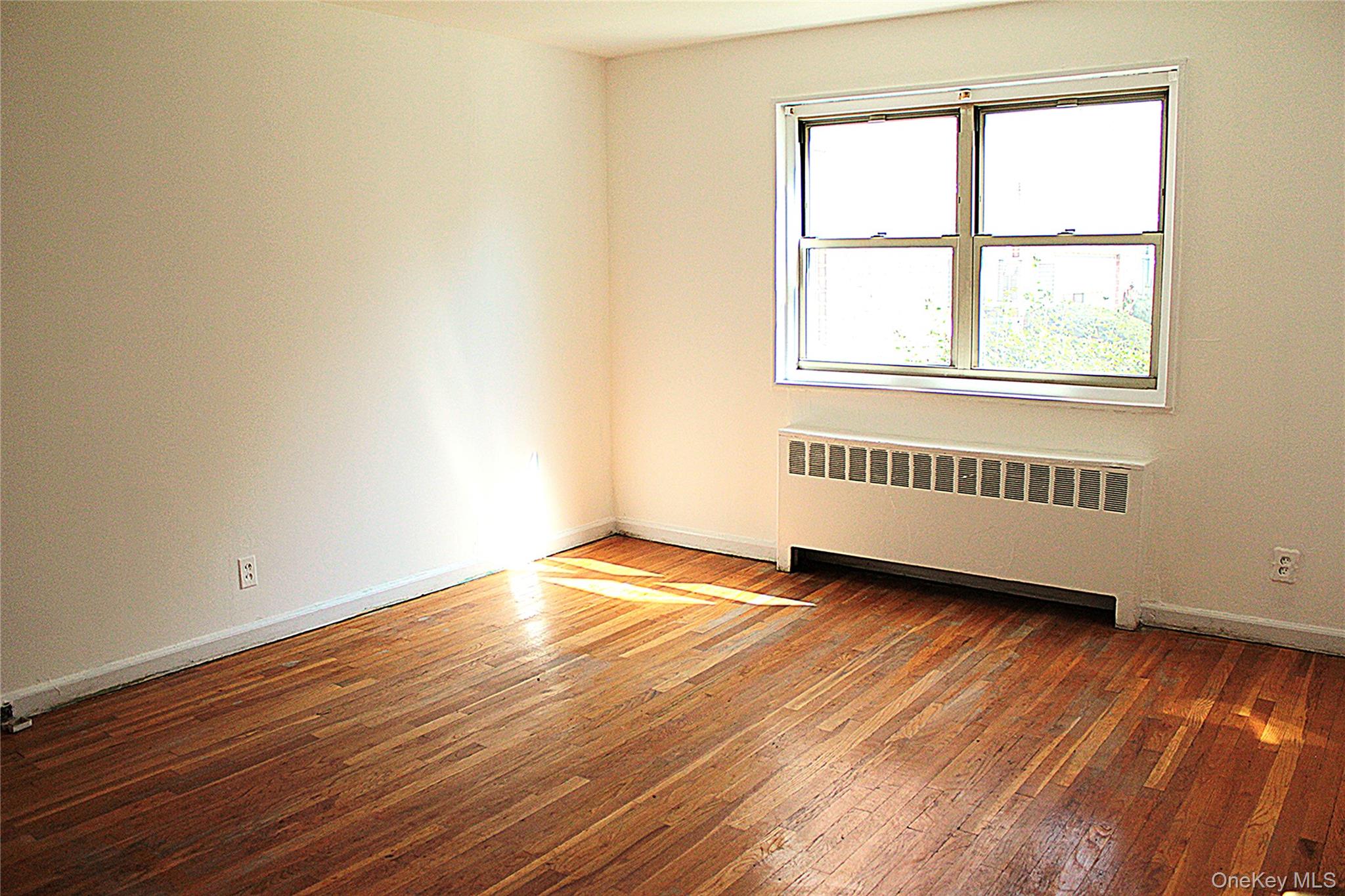 #10 photo, 28 DeHaven Drive, Yonkers , NY 10701