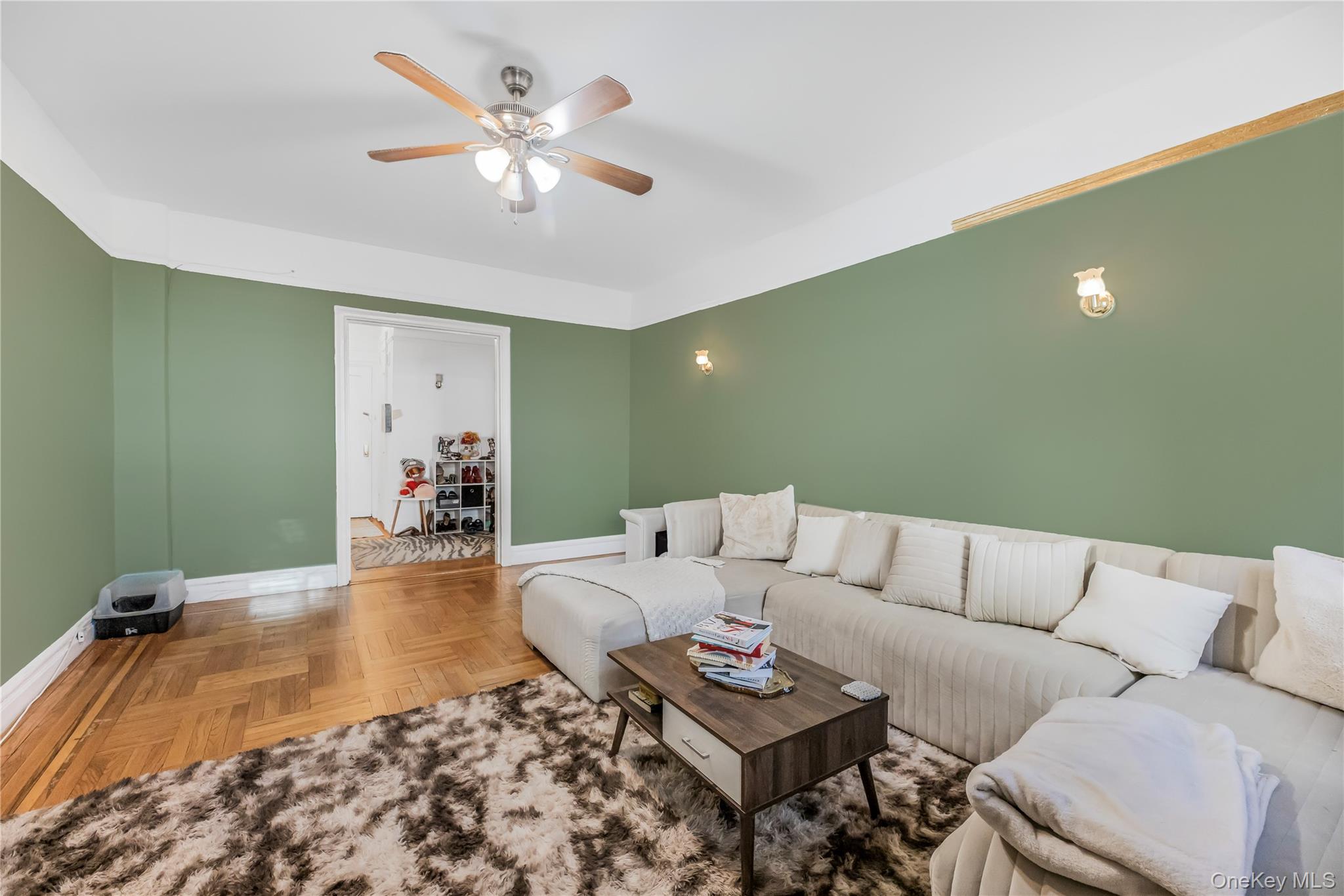 #8 photo, 3398 Wayne Avenue, Bronx , NY 10467