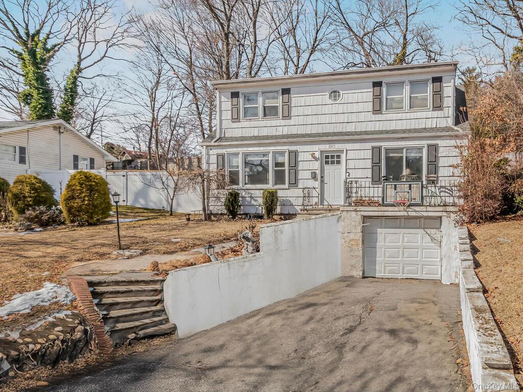 #1 photo, 263 Melville Road, Huntington Station , NY 11746