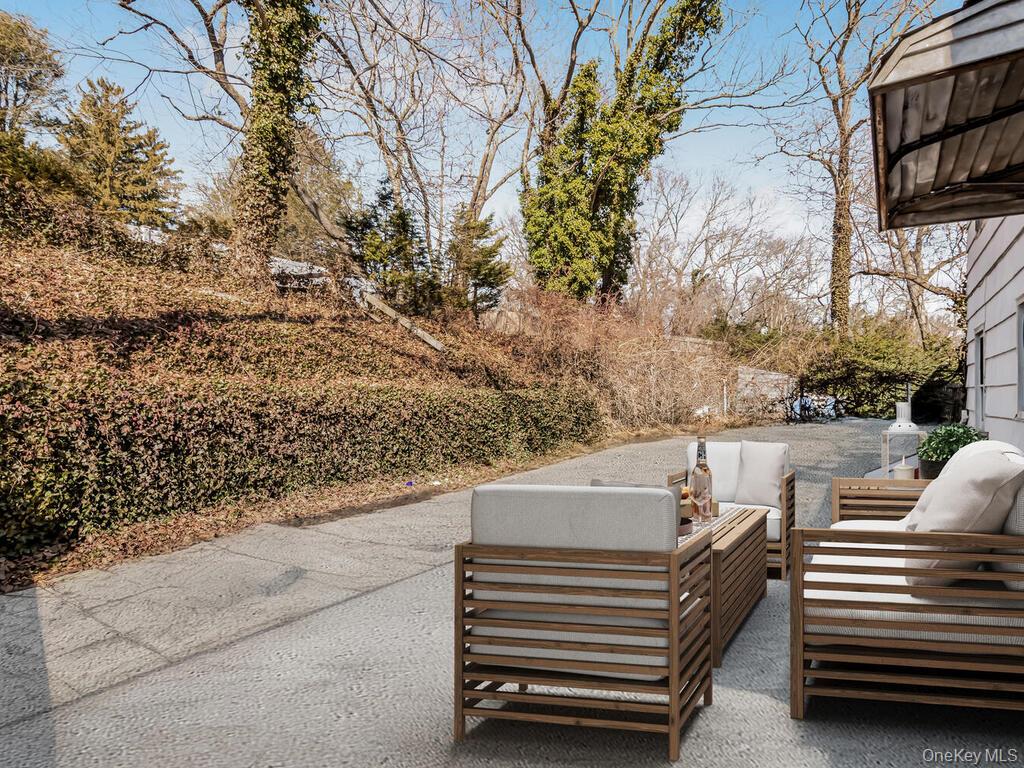 #14 photo, 263 Melville Road, Huntington Station , NY 11746