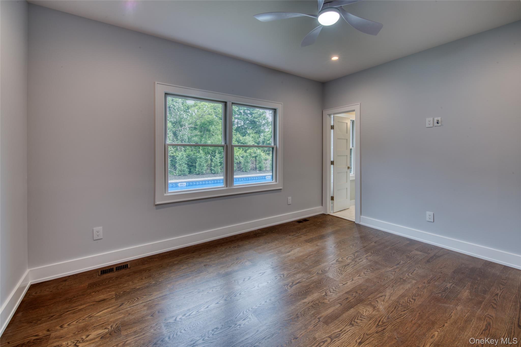 #19 photo, 435 Maple Lane, Greenport , NY 11944