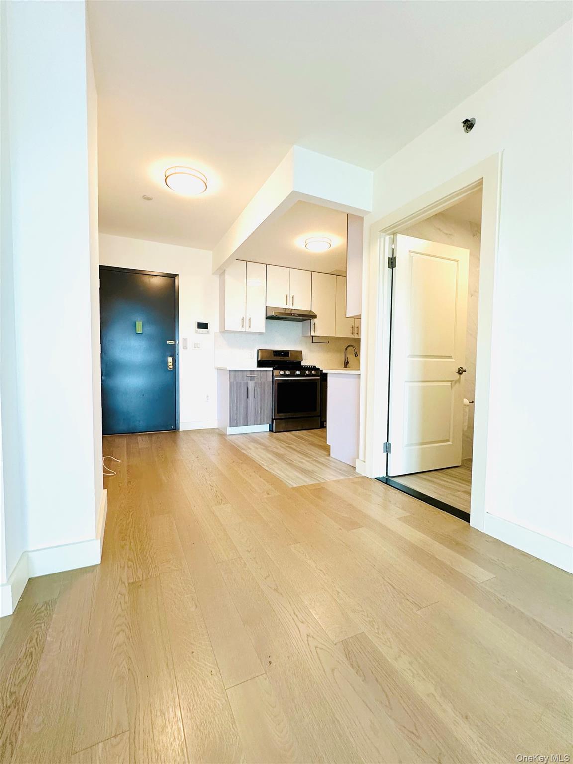 #2 photo, 62-98 Woodhaven Blvd, Rego Park , NY 11374