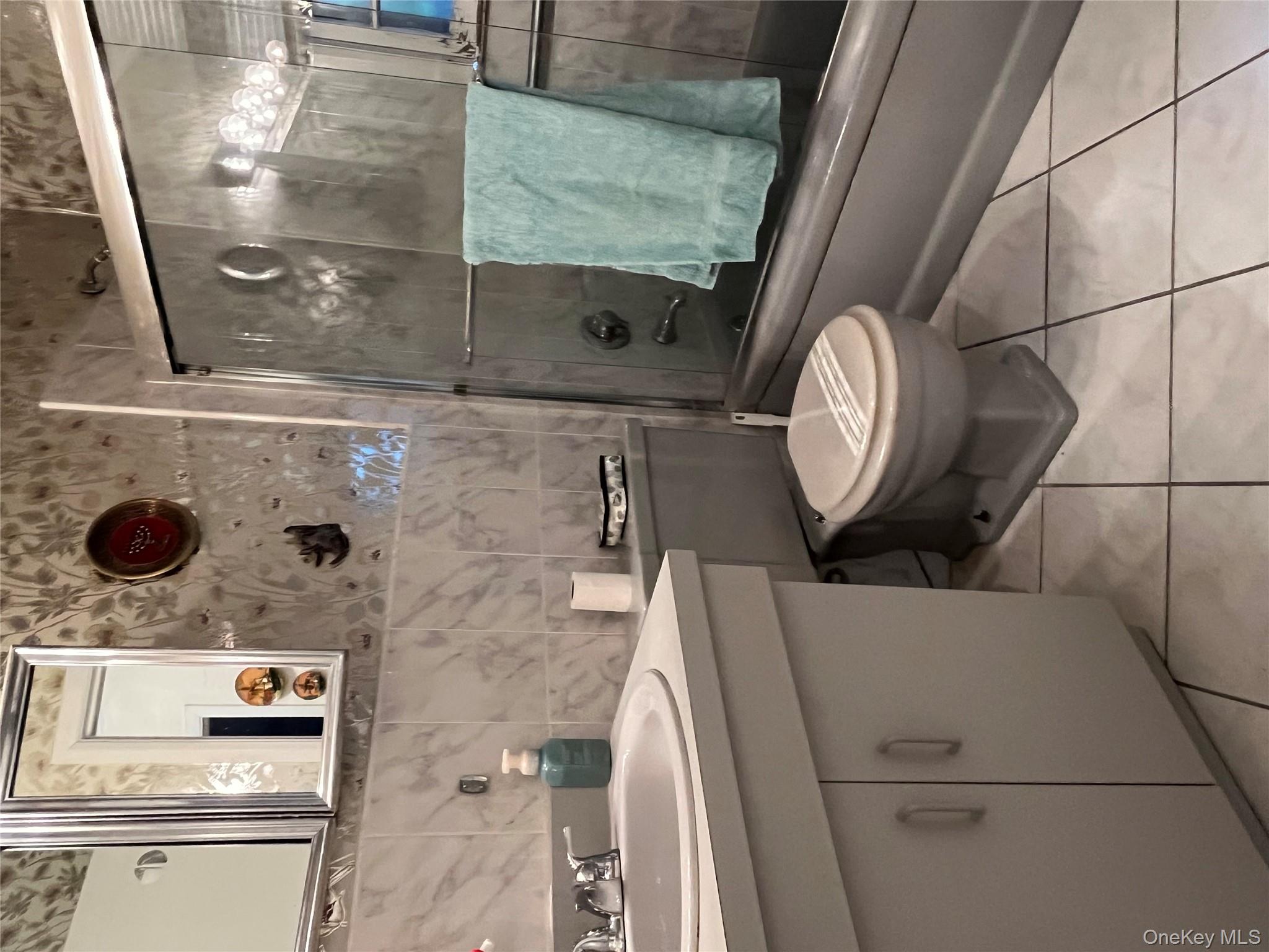 #13 photo, 262-39 60th Avenue, Little Neck , NY 11362