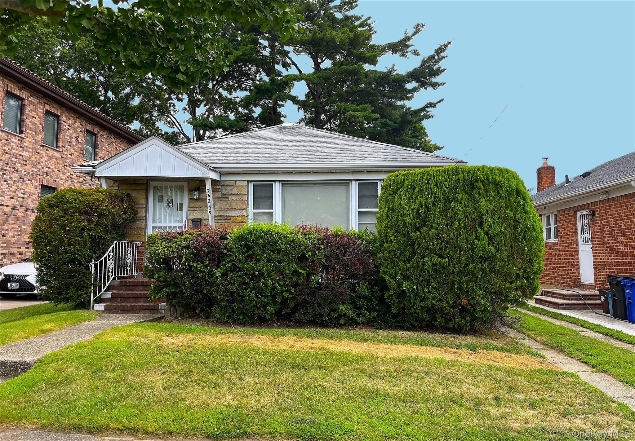 #2 photo, 262-39 60th Avenue, Little Neck , NY 11362