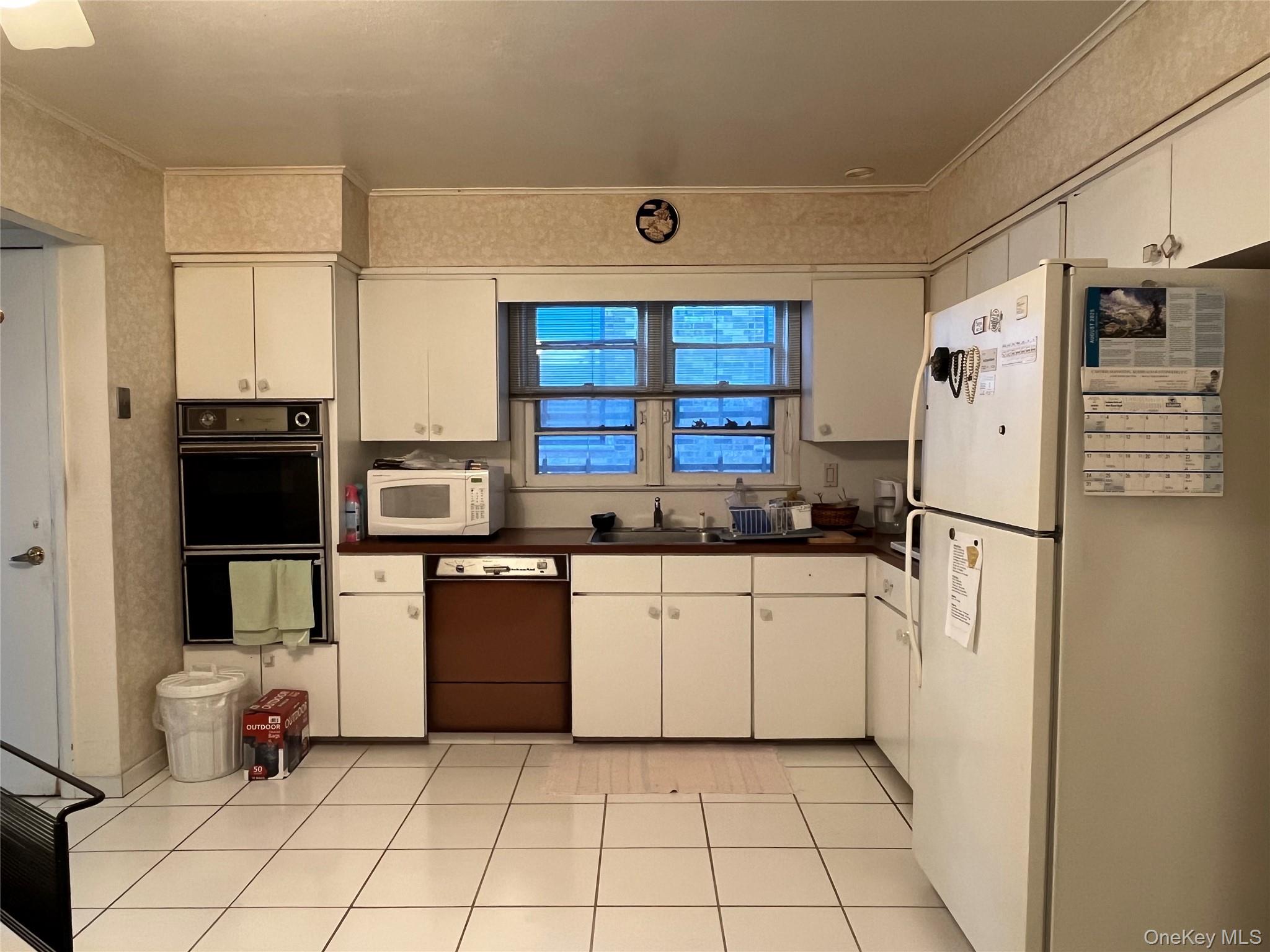 #4 photo, 262-39 60th Avenue, Little Neck , NY 11362